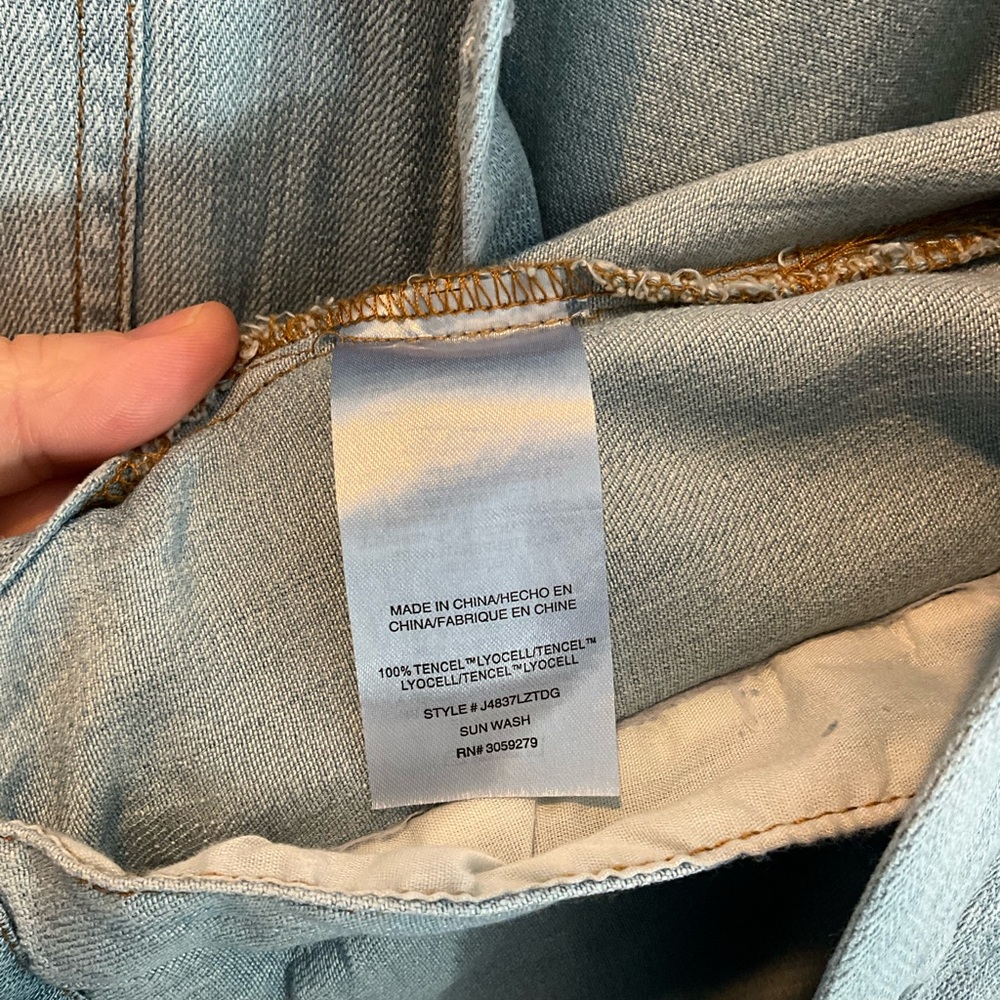 Thread & Supply Light Blue 100% Tencel Denim Jacket S - Picture 3 of 4